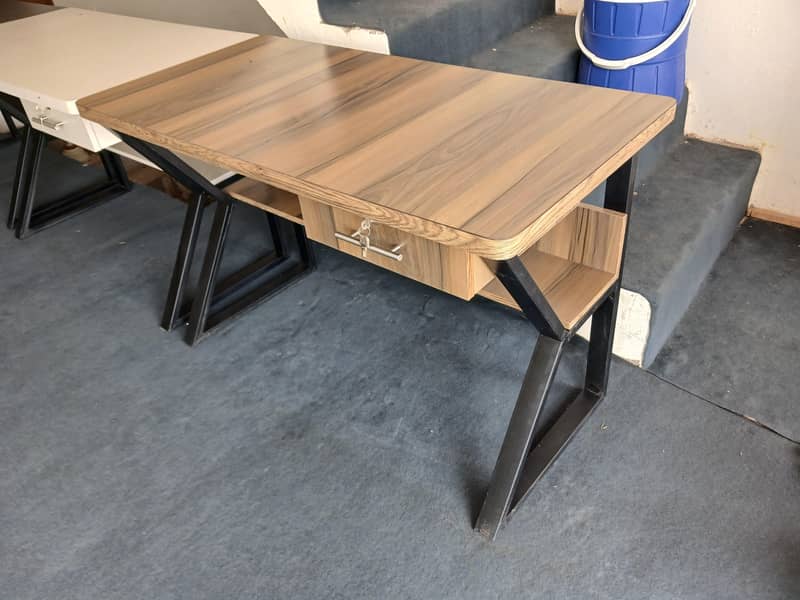 laptop table 1