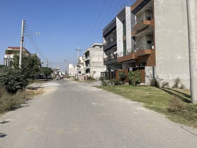LDA Avenue 1 Main 10 Marla Plot, Low Budget