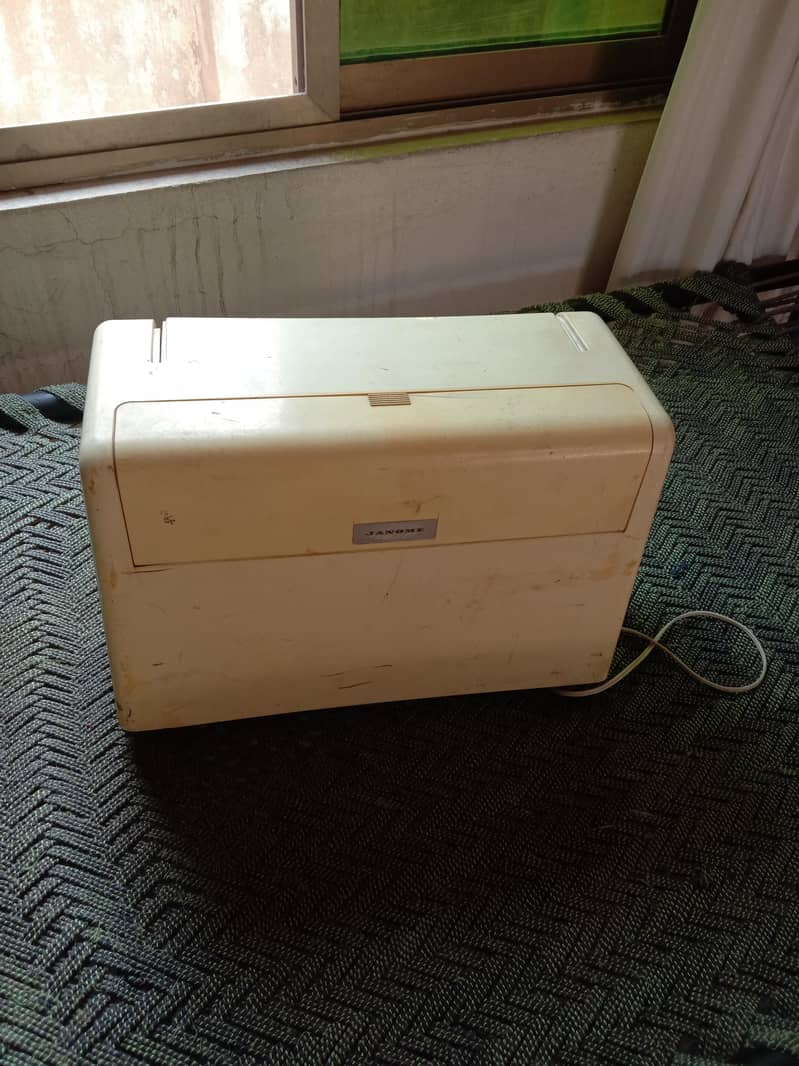 sewing machine 3