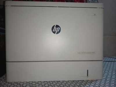 HP laserjet Enterprise M553