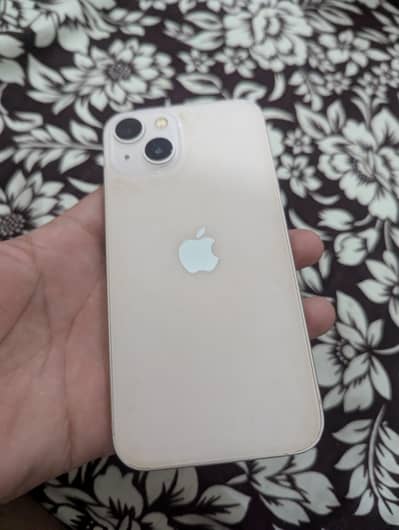 Apple iPhone 13