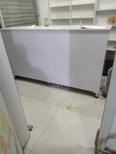 counter and rack