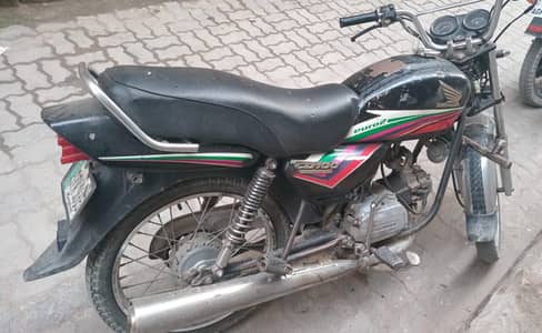 Honda CD 100