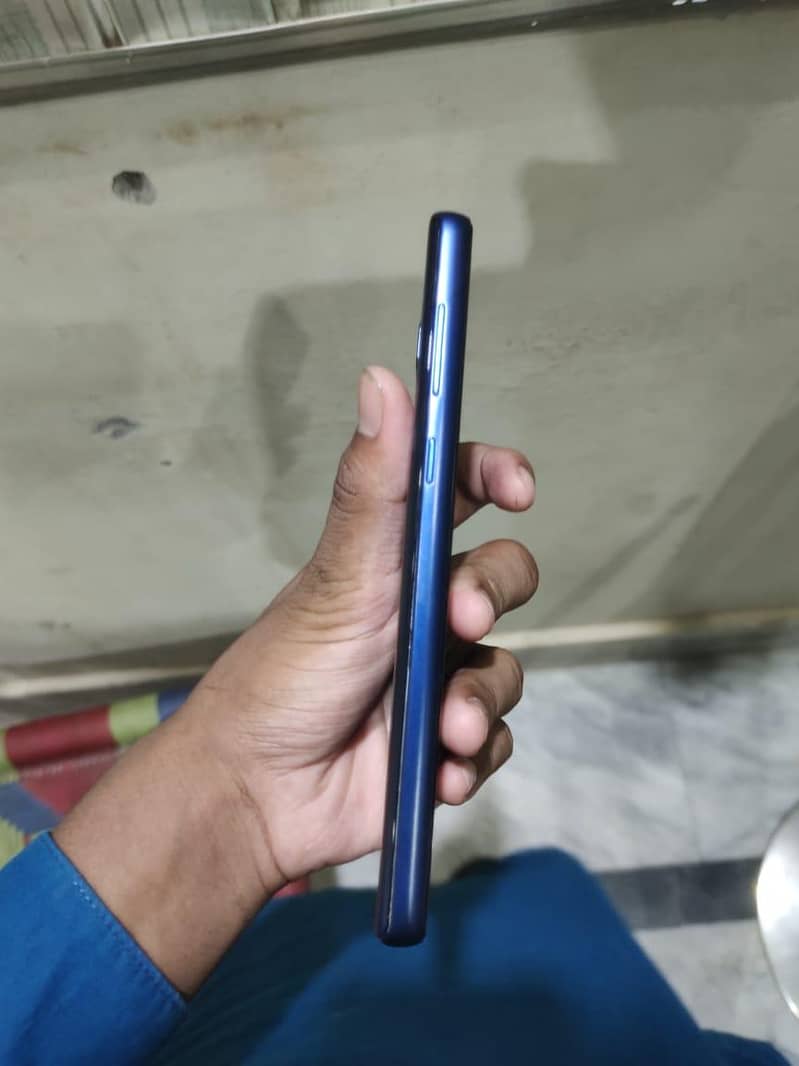 Samsung Mobile Note 9 1