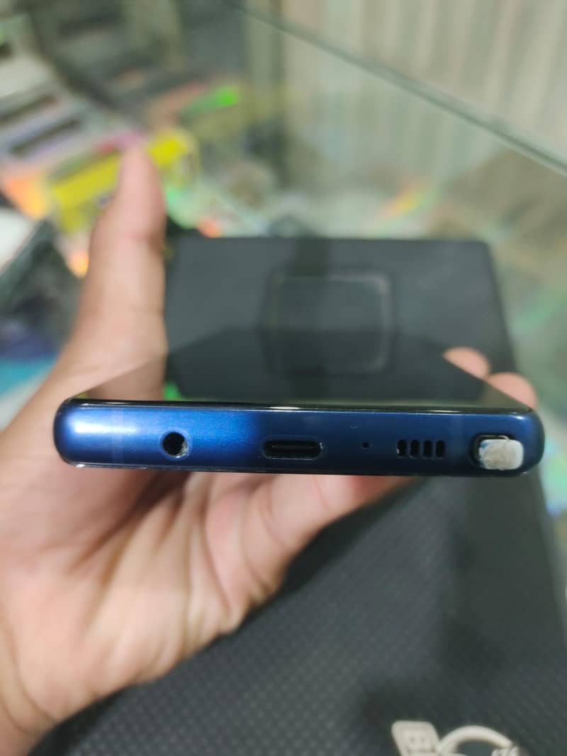 Samsung Mobile Note 9 7