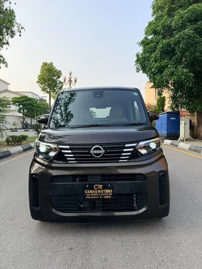 Nissan Roox 2023