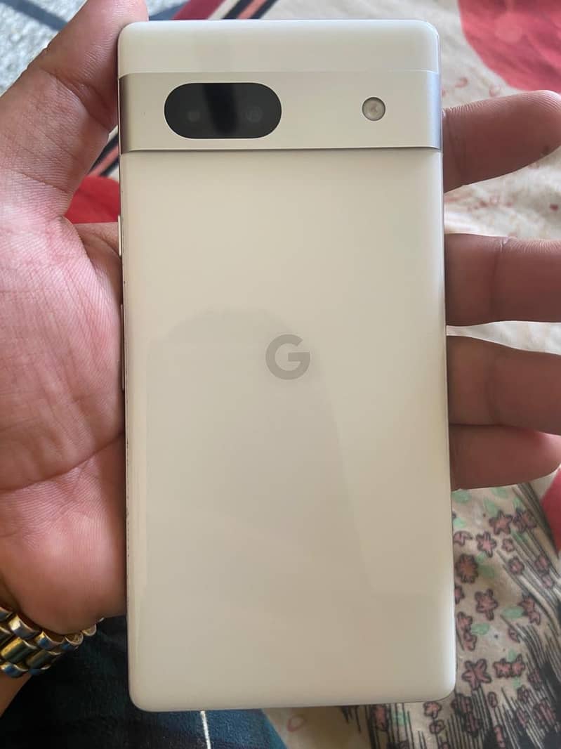 Google Pixel 7a 1