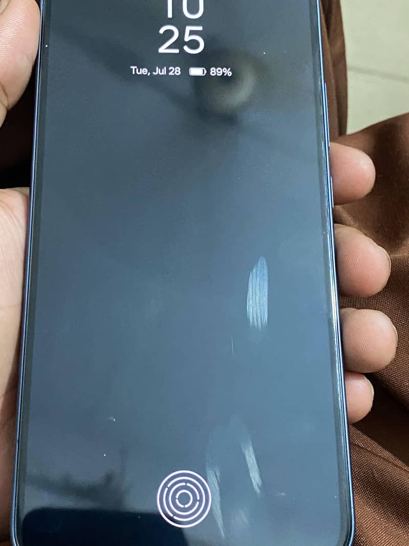 Model OPPO A6pro 3