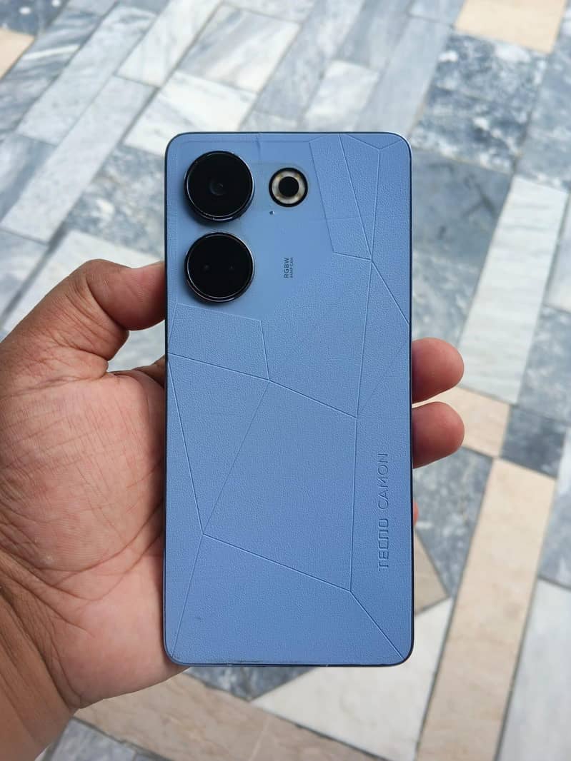 Tecno CAMON 20 1