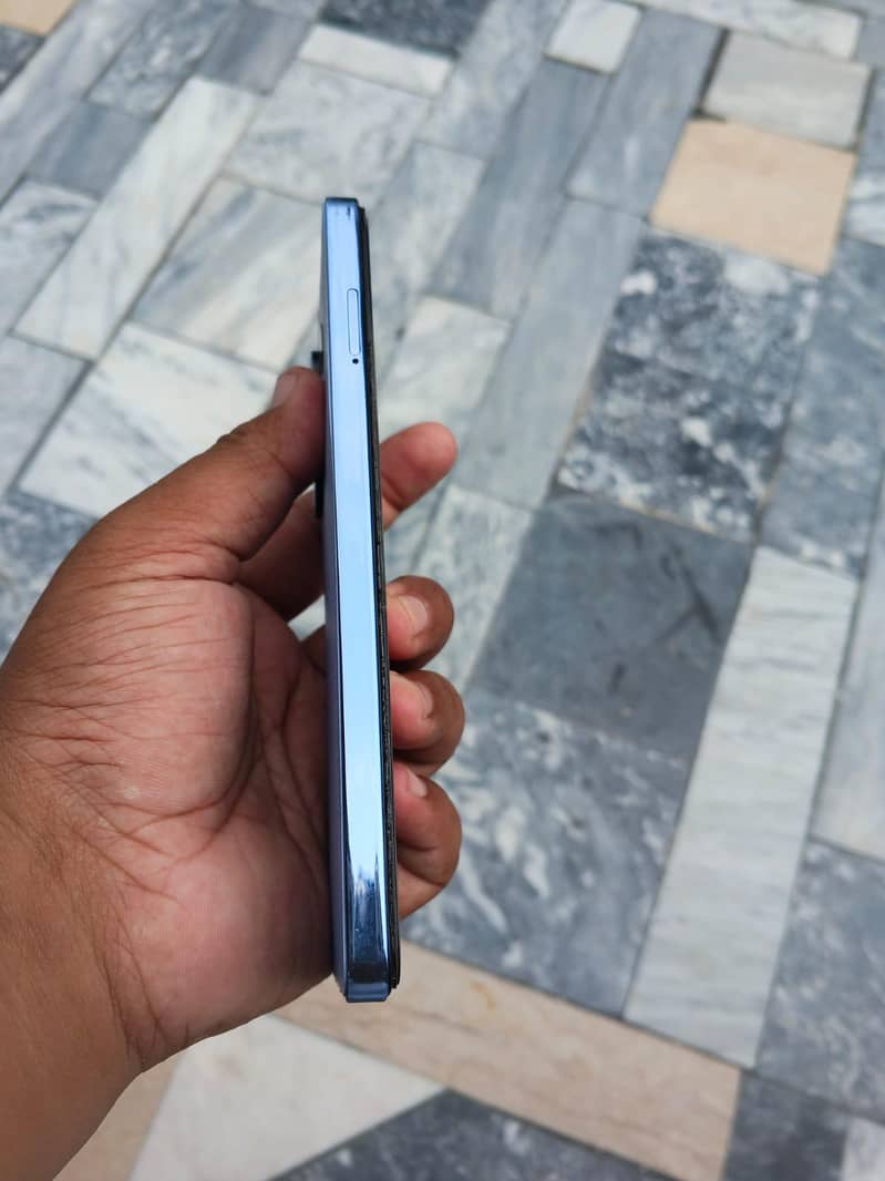 Tecno CAMON 20 2