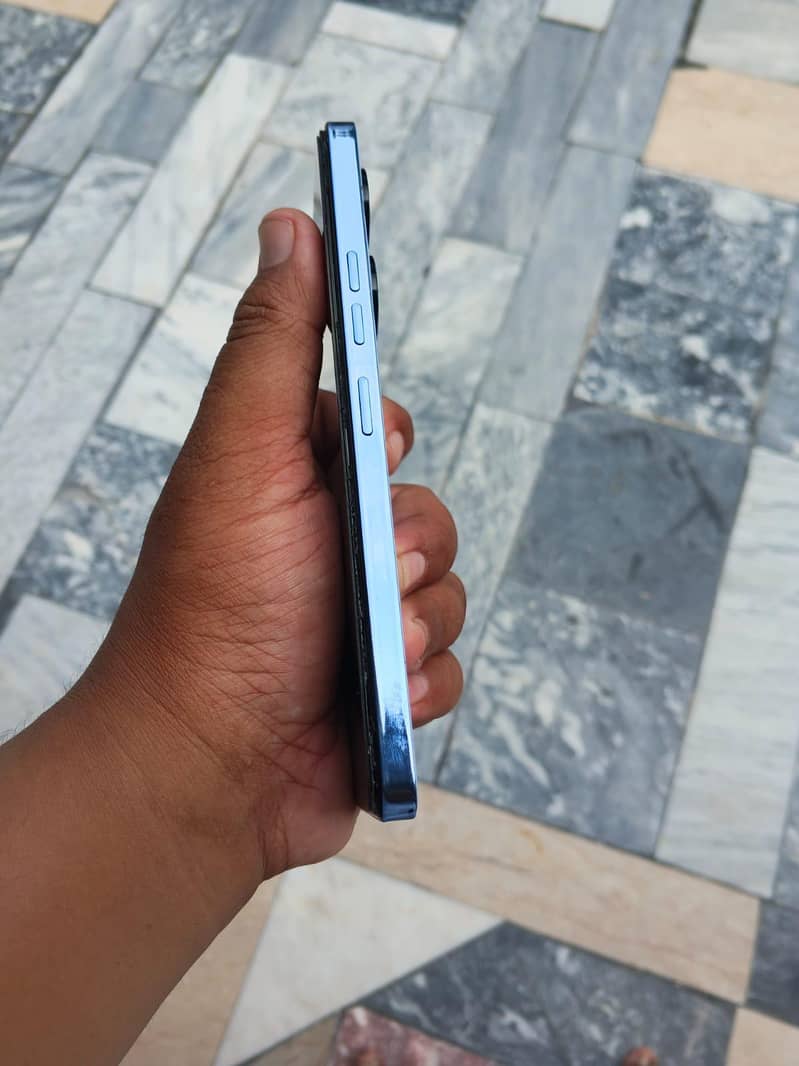 Tecno CAMON 20 4