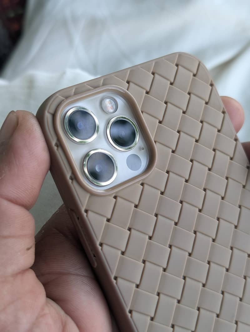 Apple iPhone 12 Pro 2