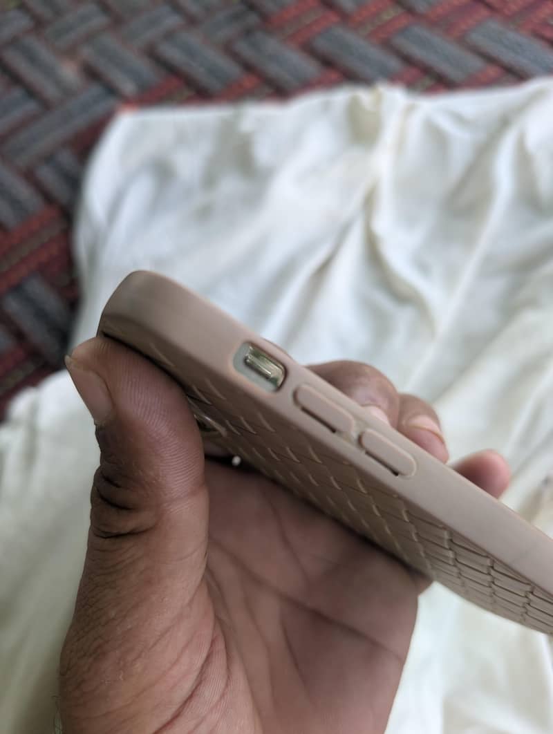 Apple iPhone 12 Pro 10
