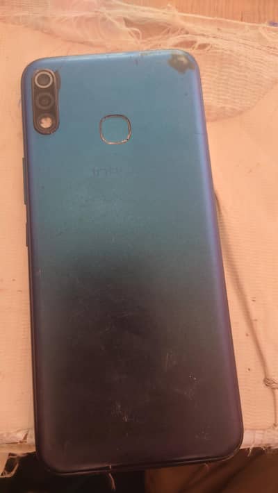 Infinix Hot 8 Lite