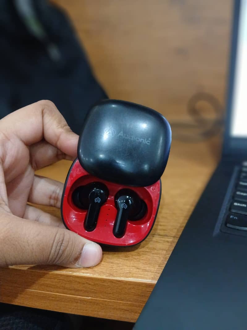 Audionic Airbuds 550 1