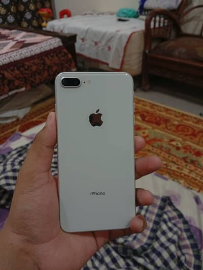 Apple iPhone 8 Plus