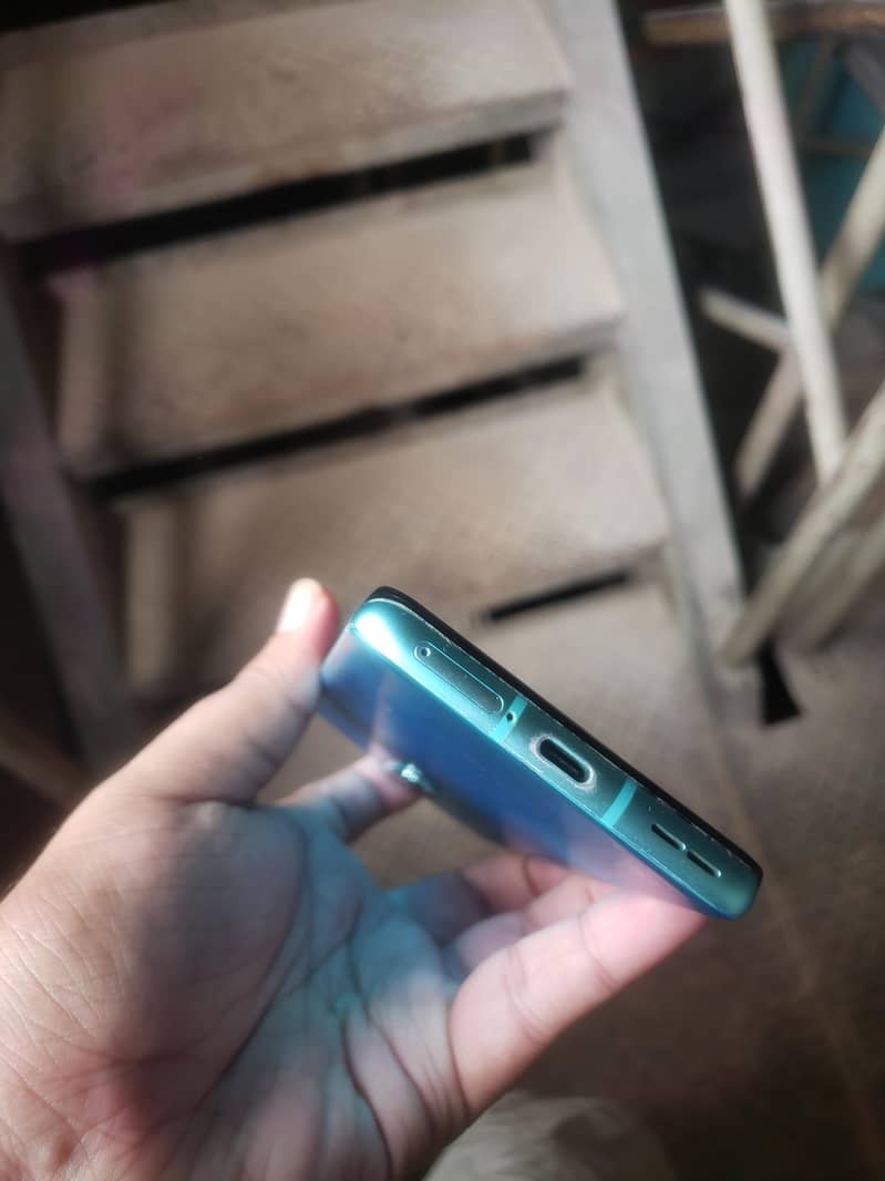 One Plus 8 Pro 4