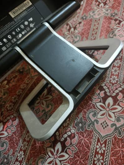​ViewSonic 15" LCD Monitor - Perfect Condition for Office & CCTV