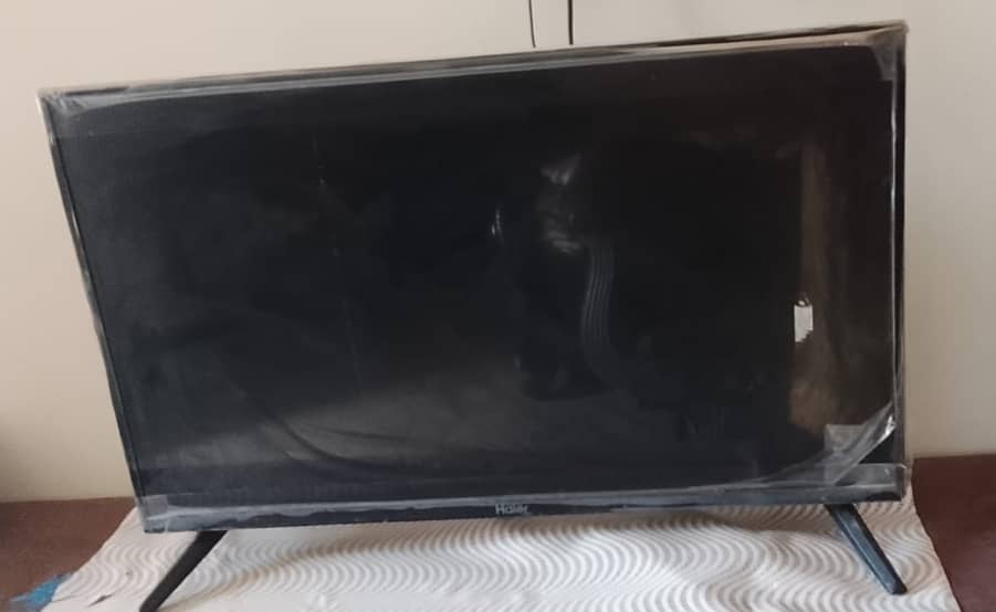 Haier 32 Inch LED TV | HD Display | Excellent Condition 3