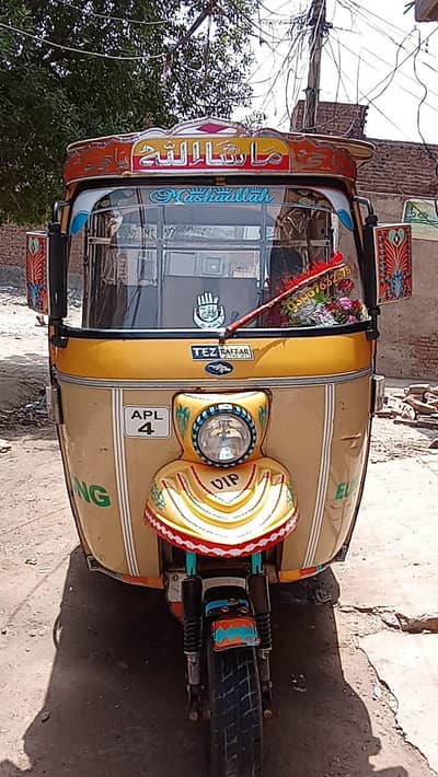 Tez raftar tanga body model 2022 good condition tyres ok all documents