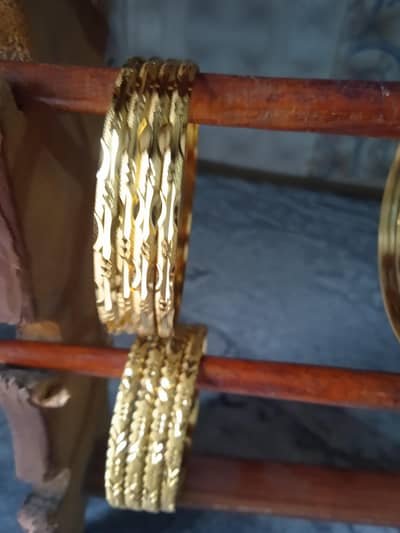 mettle bangles