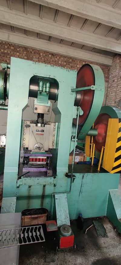 200 Ton Heavy Duty H-Type Power Press Machine – Like New (1 Month Used
