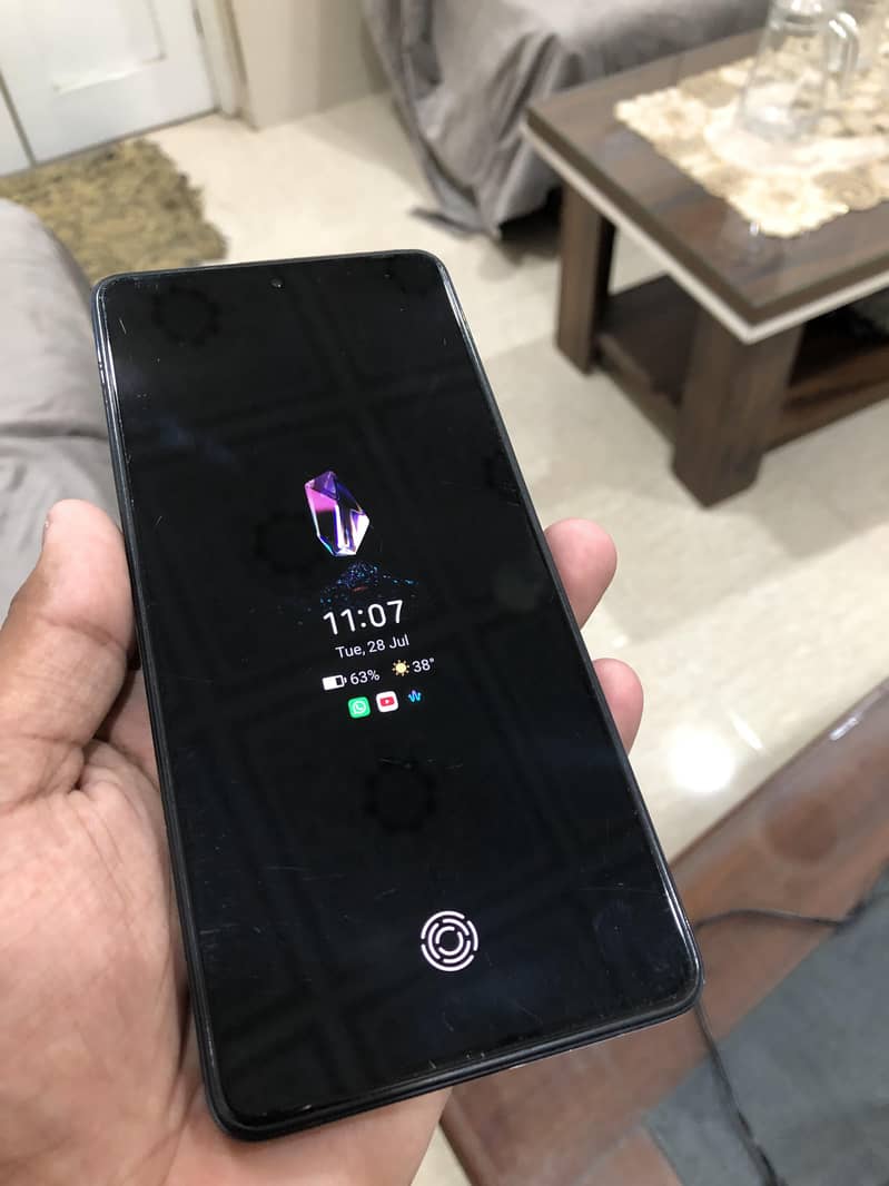 Tecno CAMON 20 1