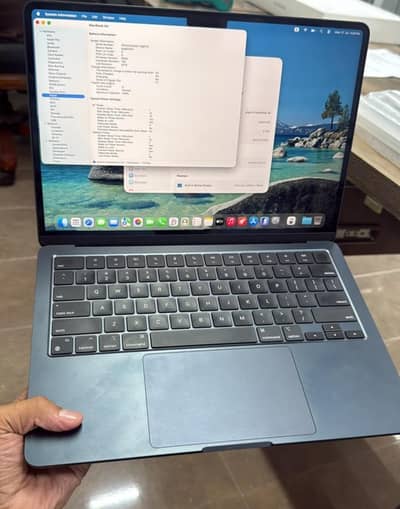 MacBook Air M3 13 inch