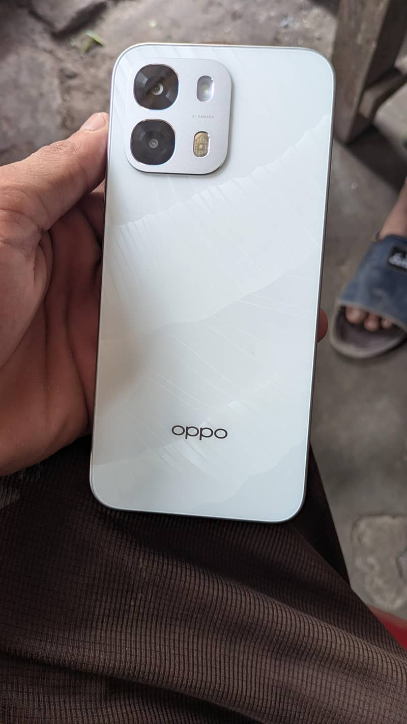 OPPO A6s 1