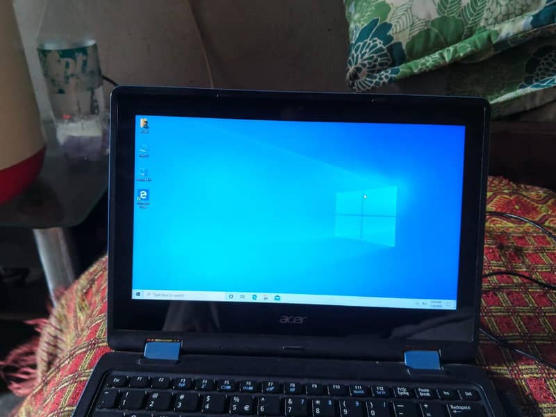 Acer. 2