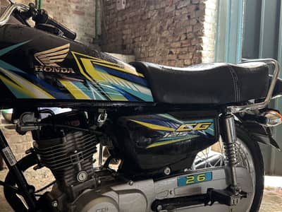 Honda 125 for sale whatapp only 03016491463