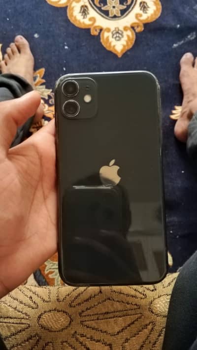 iPhone 11