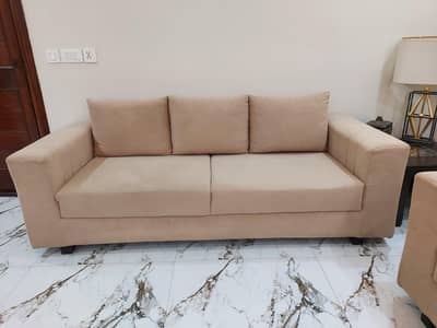 Elegant 6 Seater Beige Sofa Set - Excellent Condition | Modern Design