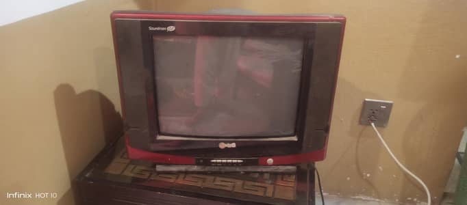 14 inch LG TV