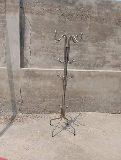 Metal Clothes Hanger Stand for Sale