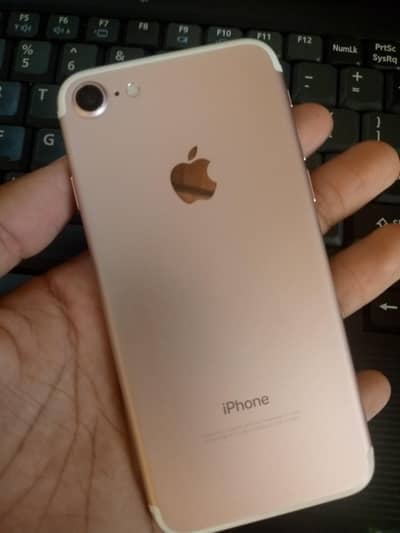 Apple iPhone 7