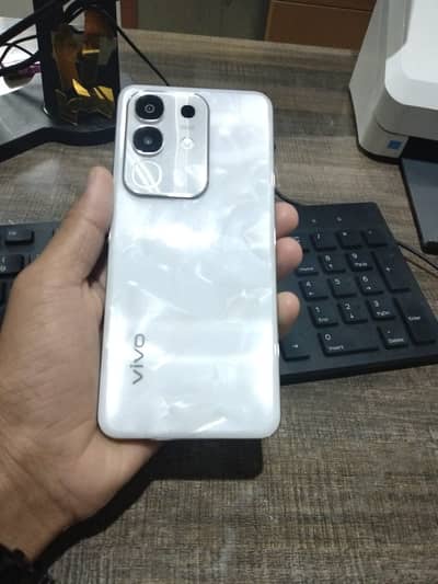 Vivo Y29