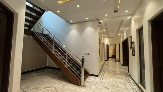 1.5 kanal house for rent Dha phase 5 neat clean house for residents purpose