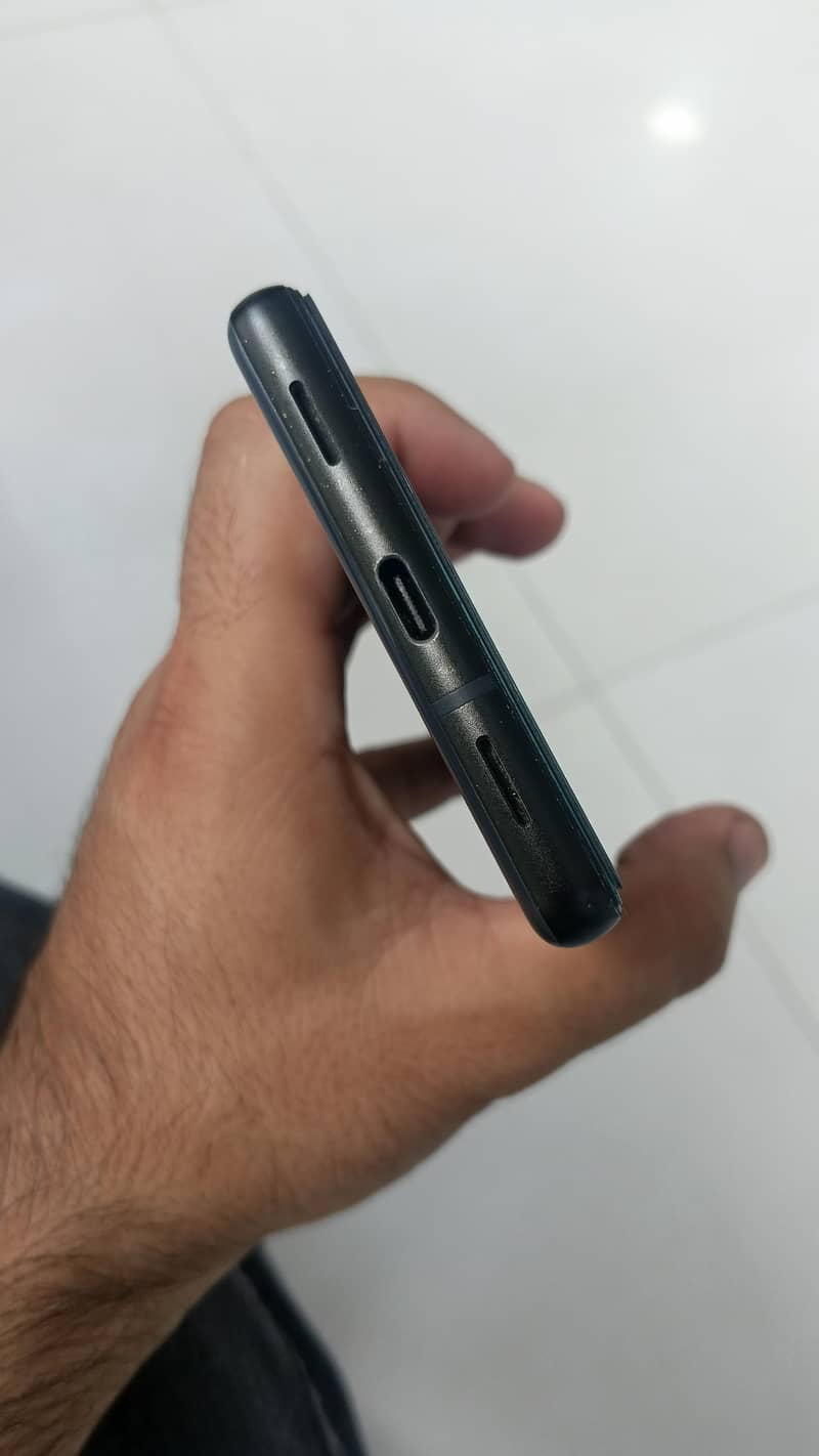 Google Pixel 6a 4