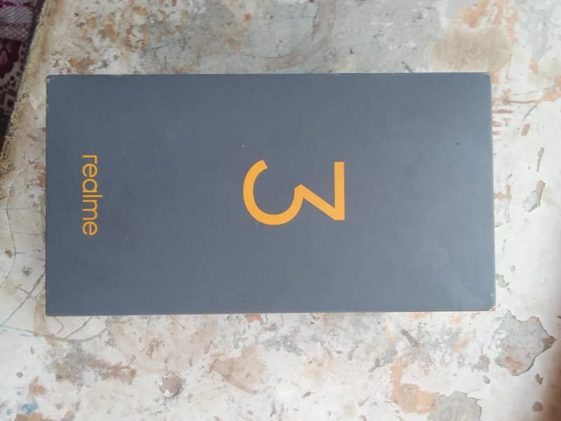 Realme 3 7