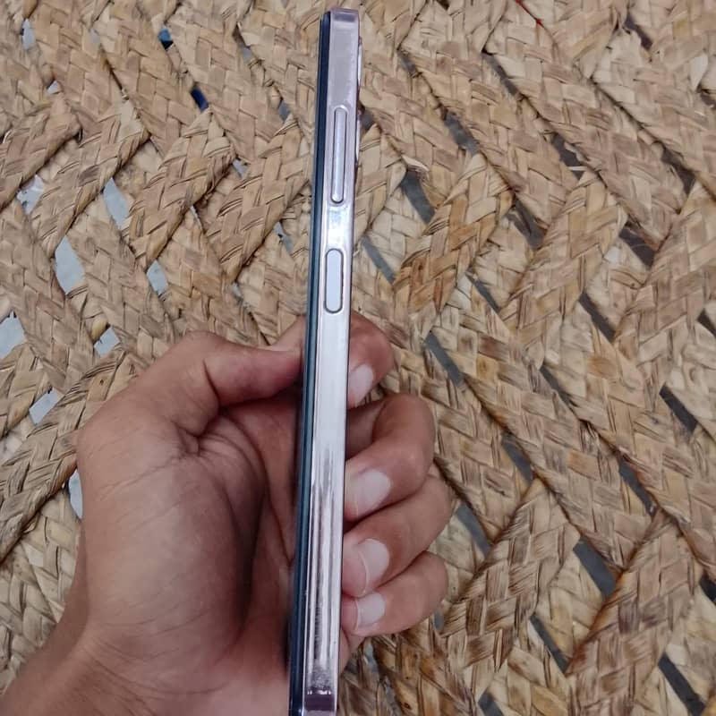 speaker perfect. not opened 0