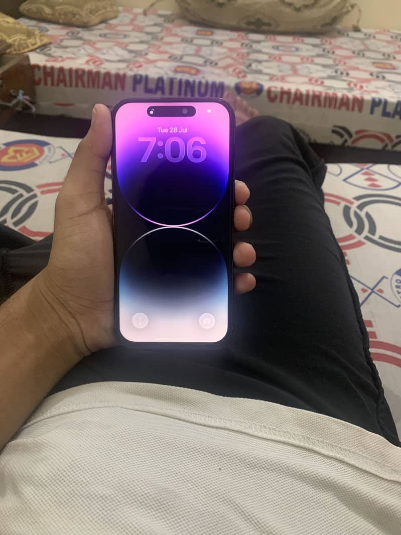 iPhone 14pro 1
