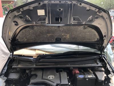 Toyota Vitz 2018