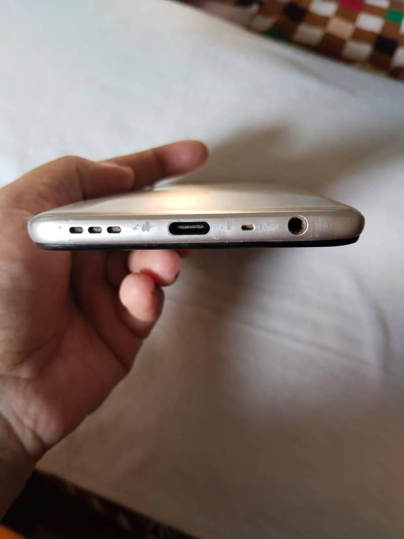 OPPO A16 1