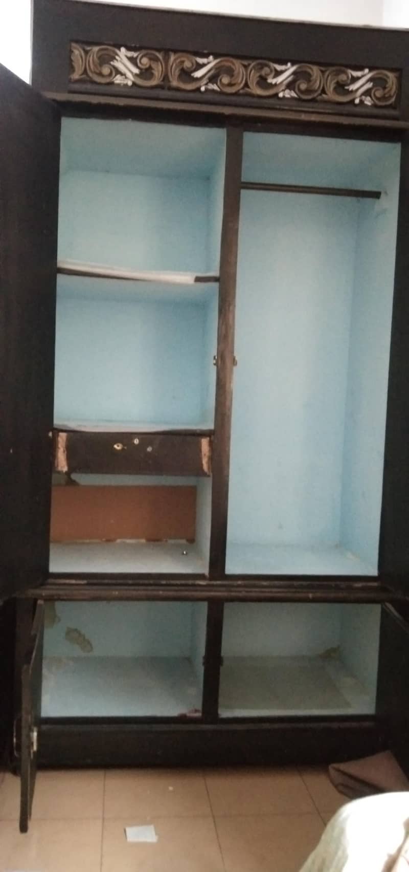 ڈبل ڈور ووڈن الماری نیچے الگ کیبنیٹ کے 6