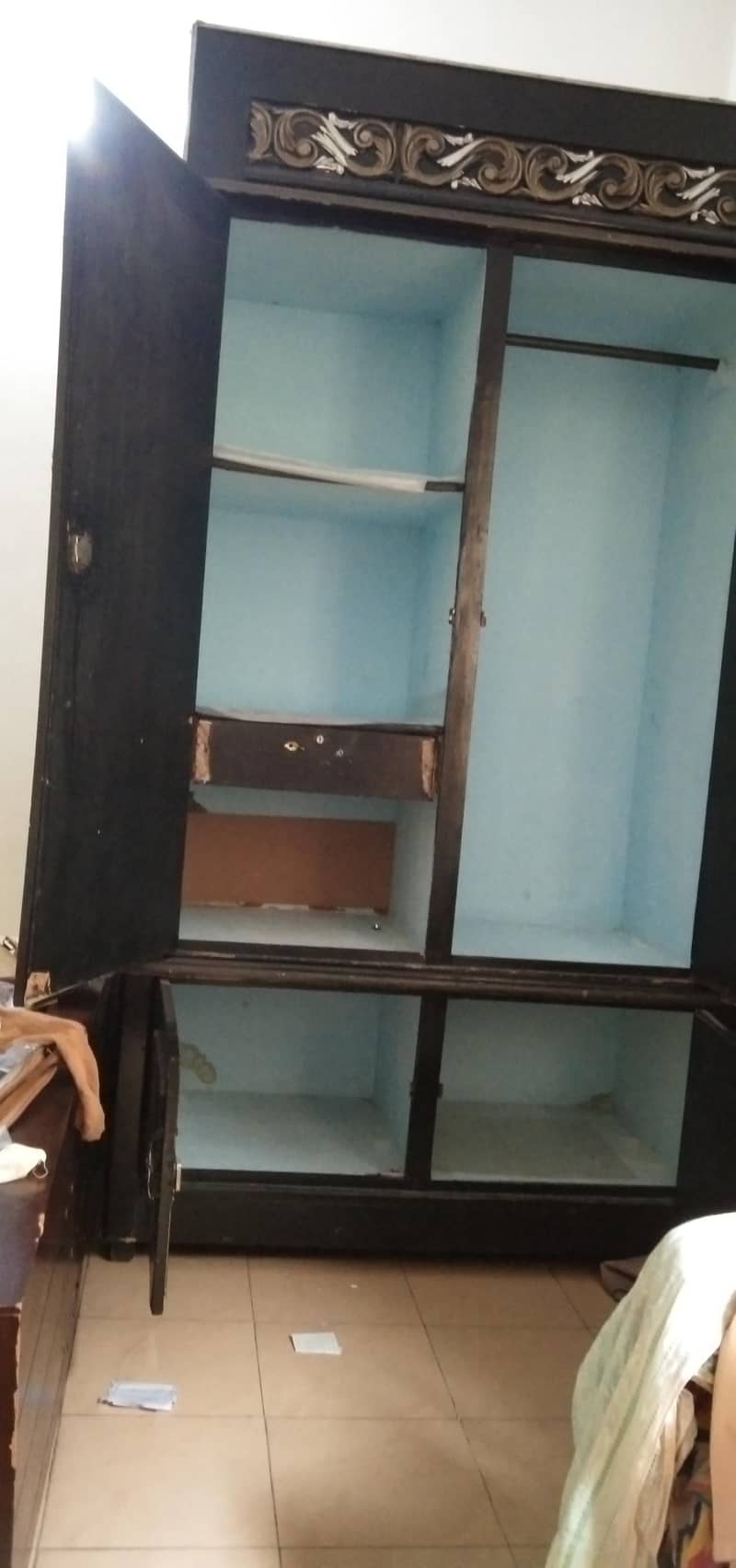 ڈبل ڈور ووڈن الماری نیچے الگ کیبنیٹ کے 7