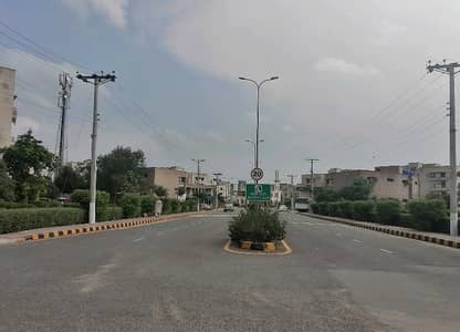 Flat Of 5 Marla Is Available In Contemporary Neighborhood Of Askari