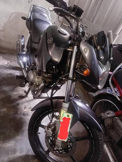 Yamaha YBR 125CC Model 2015 10/10 Condition