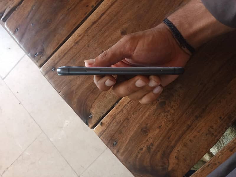 Apple iPhone 11 2