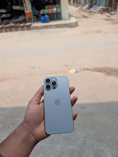Apple iPhone 15 Pro Max